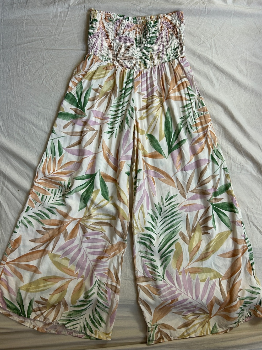 NWT Lilyful Tropical Palm Leaf Smocked Wide Leg Pants | Size S
